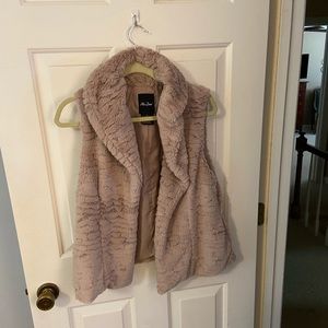 Fluffy vest